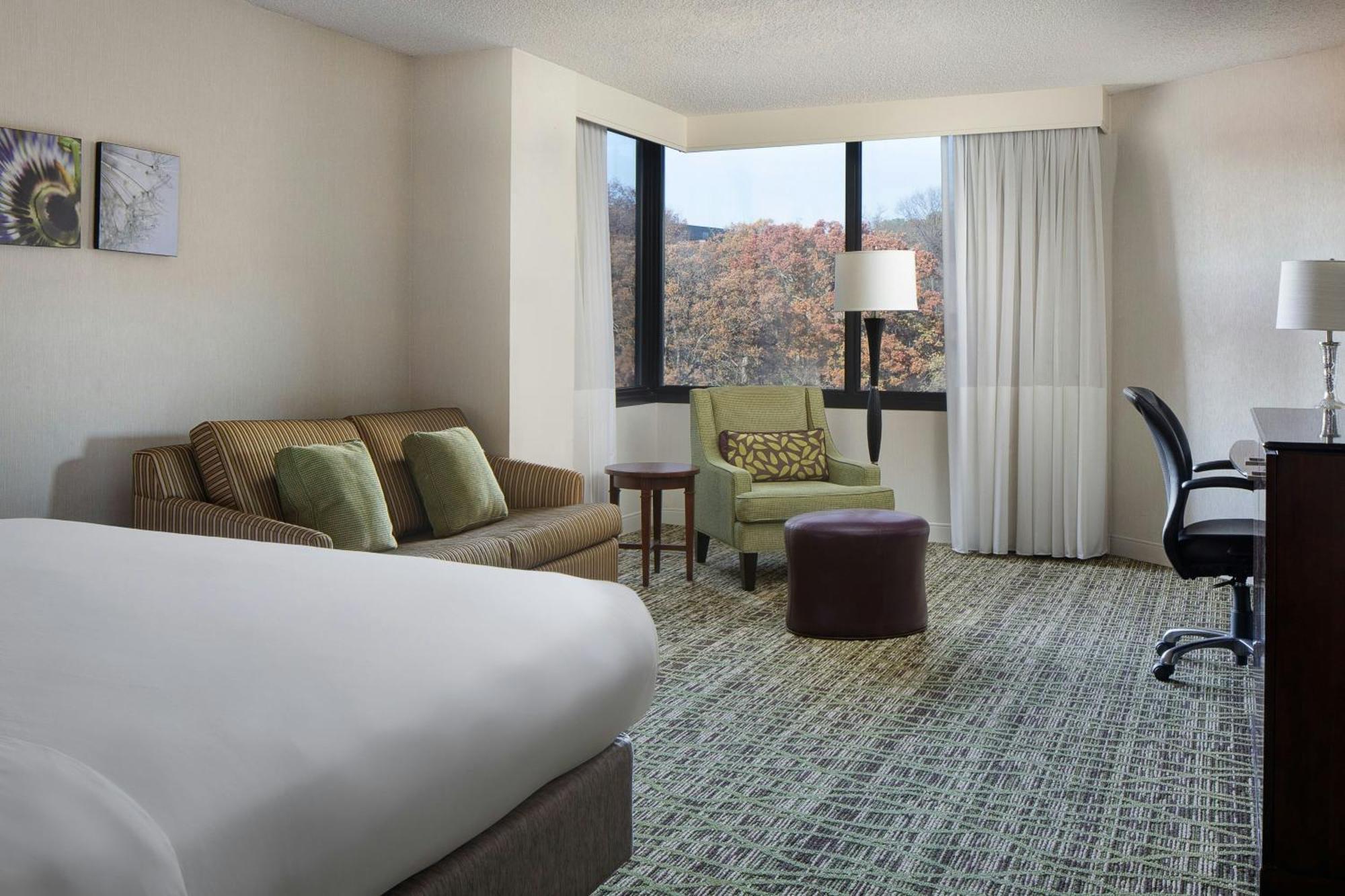 Marriott St. Louis West Hotel Chesterfield Exterior photo